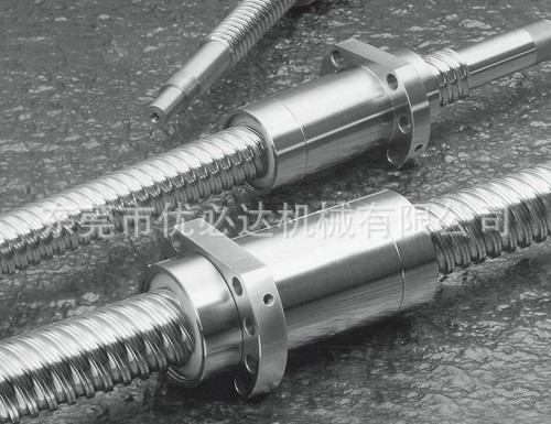 數控機床中工作的滾珠絲桿螺母